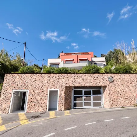 Apartament Les Terrasses De With Shared Pool - Happy *